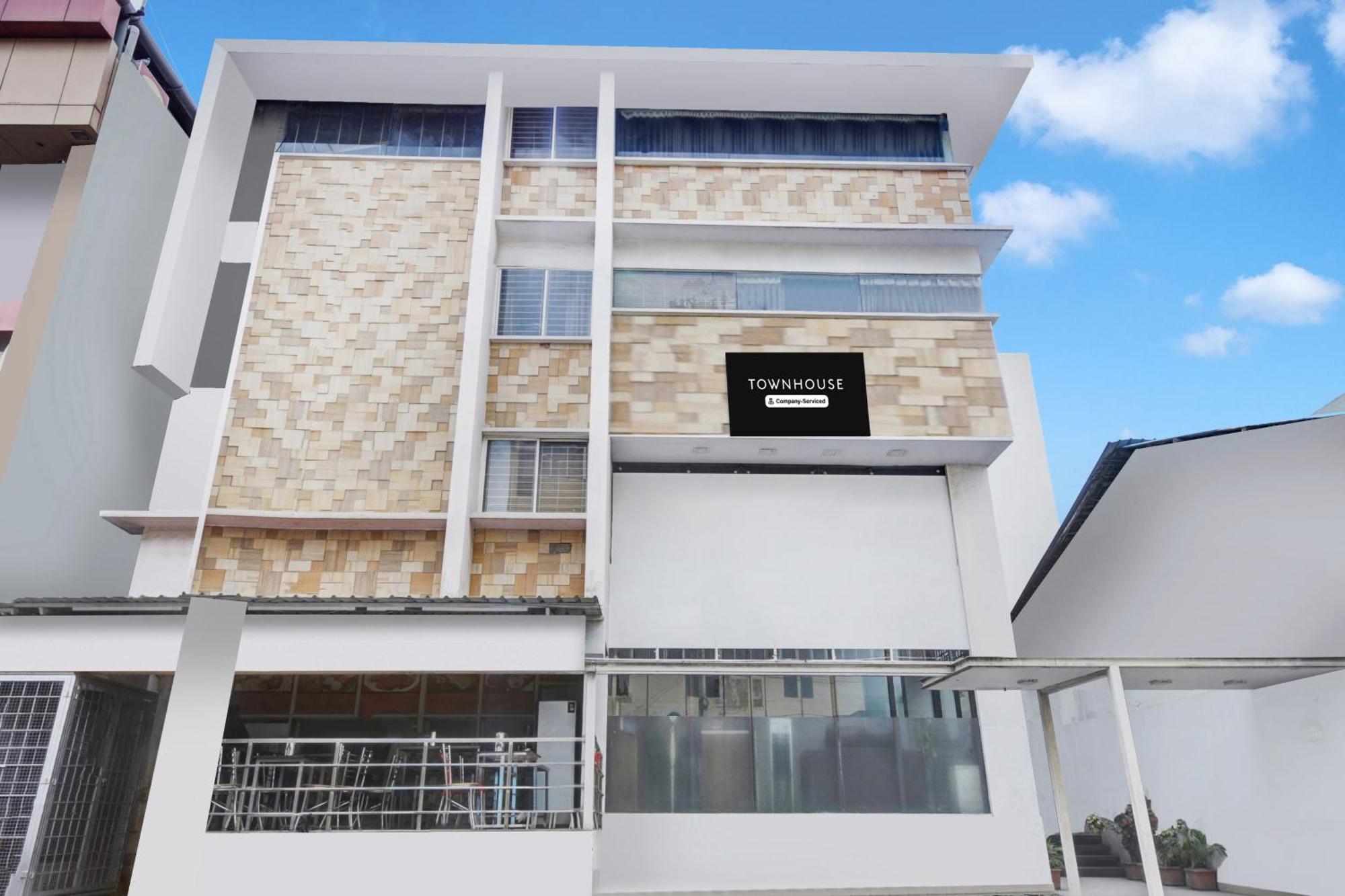 Townhouse City Center Near Mysore Palace Formerly Aavass Inn المظهر الخارجي الصورة