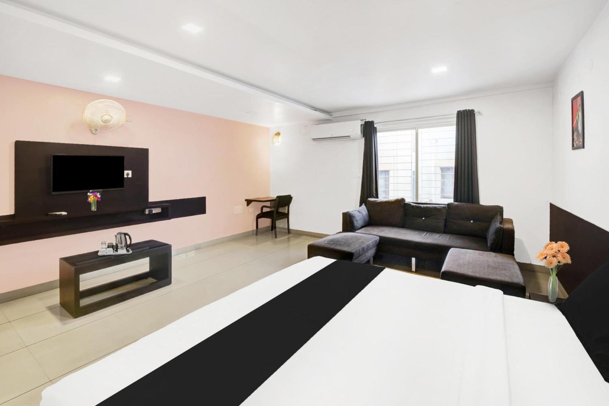 Townhouse City Center Near Mysore Palace Formerly Aavass Inn المظهر الخارجي الصورة